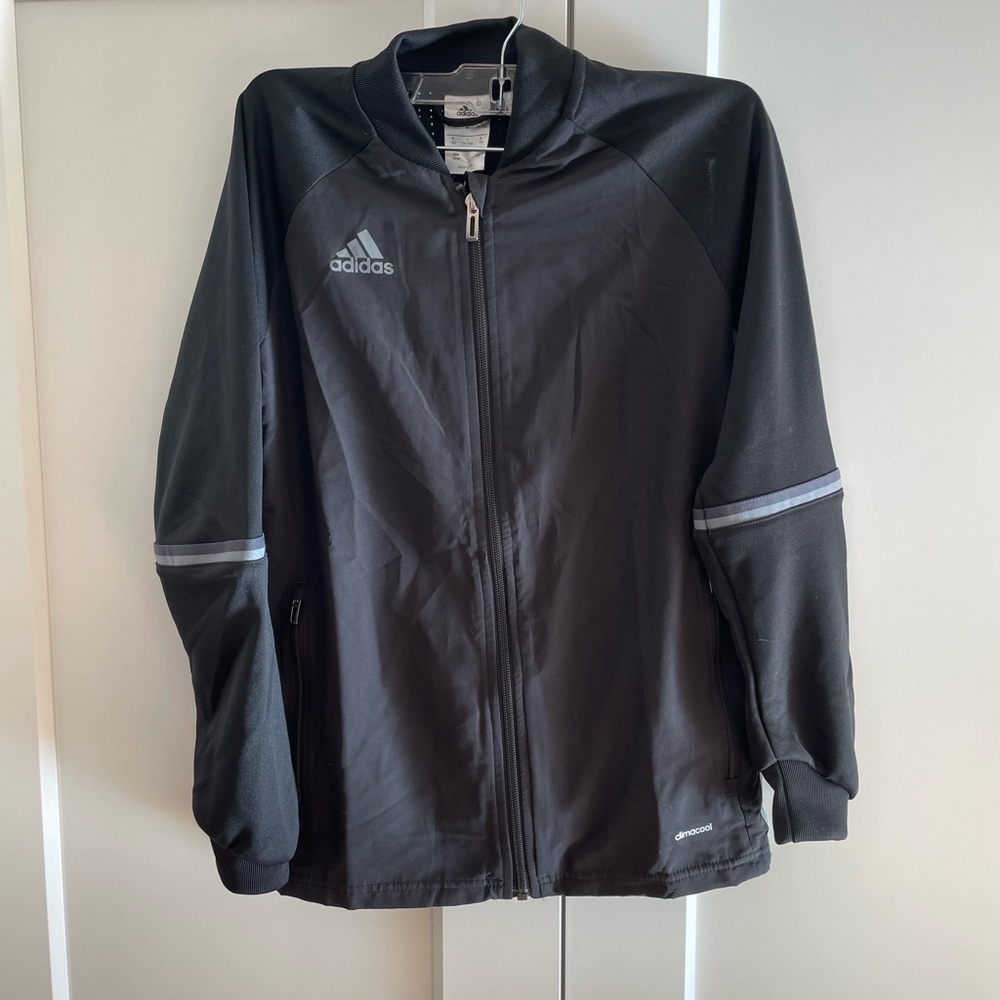 Adidas windbreaker jacket - boys medium